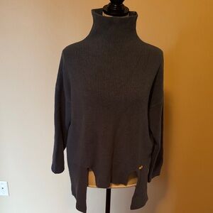 Patrizia Luca Cozy Charcoal Turtleneck Sweater
